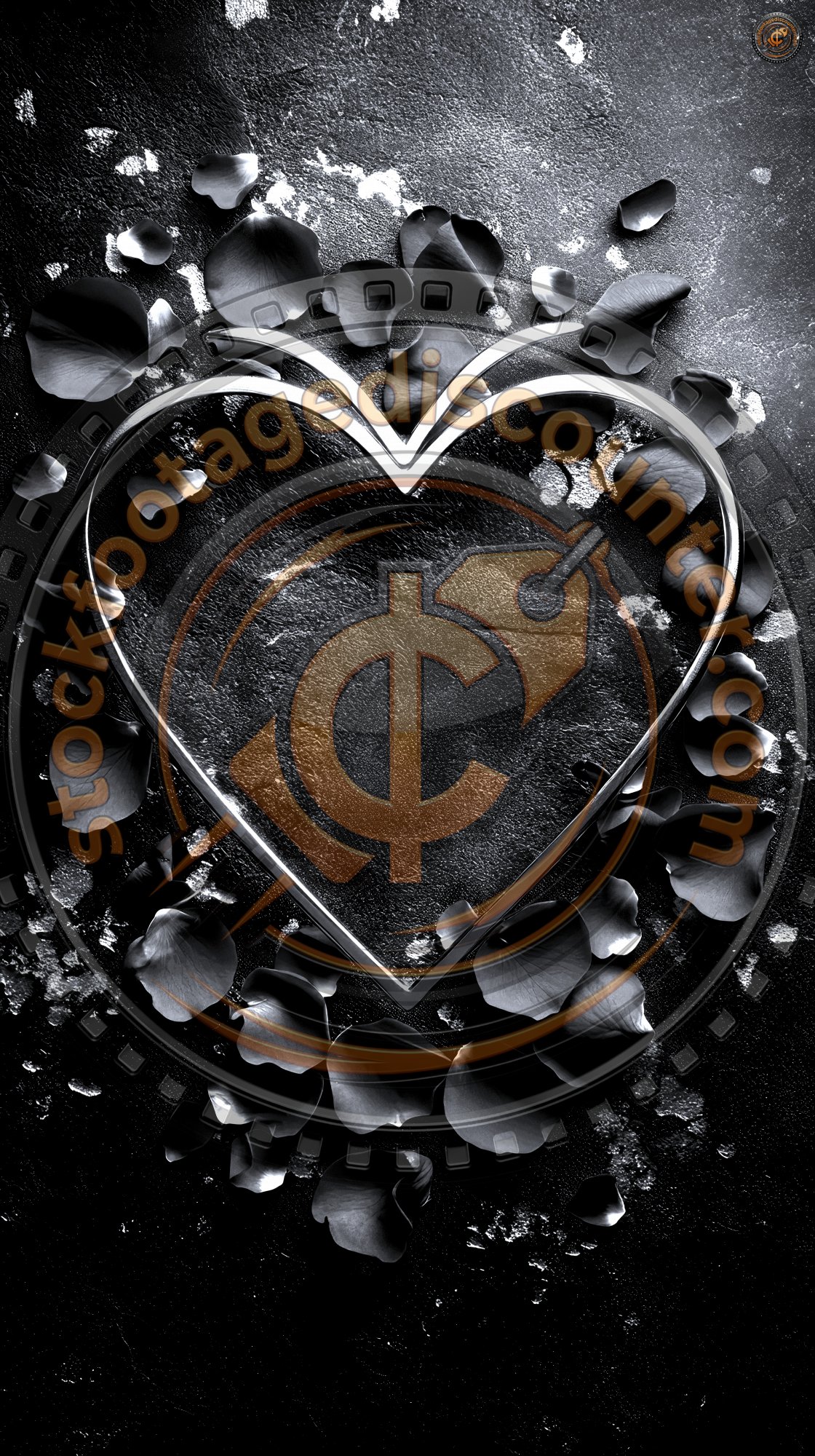 Gold Heart Frame On Dark Background With Red Rose P F8cff9c7 2e0f 43f2 9ef2 35c3d5b8e61f 0 Gigapixel Standard 6x Silver