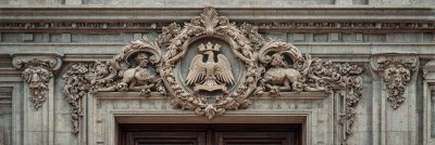 Escudo Nacional En La Puerta Del Congreso De La Na 80971227 F7c4 453b 8a7a 2c93a7e40141 1 Gigapixel Standard 6x